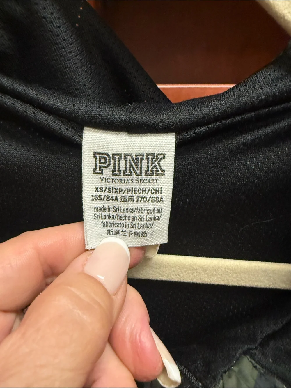 PINK Victorias Secret great zipper
